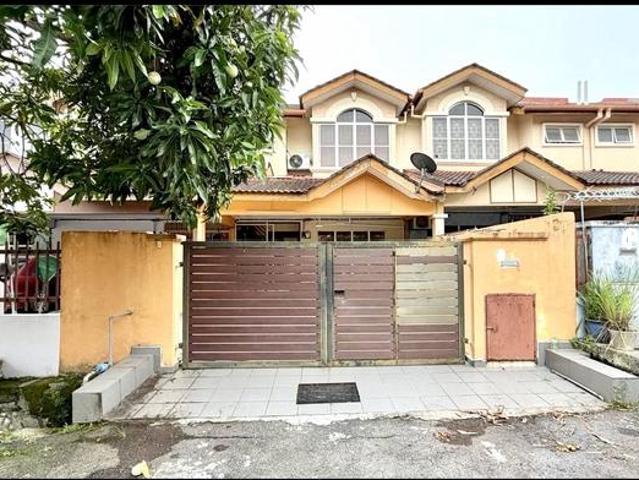 BOOKING 1K NEGO RENOVATED 2 Storey Taman Pelangi Semenyih