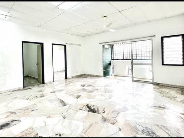 BOOKING 1K NEGO TINGKAT 4 D Tinggian Suasana Apt Tun Hussein Onn