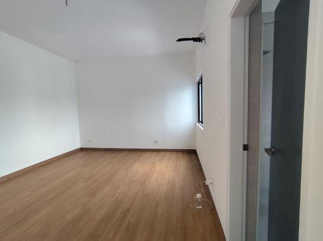 Booking 1K Aden Townhouse Upper Unit Sepang near KliaERL
