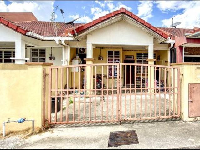 BOOKING 1K GUARDED NEAR MRT 1 Storey Dato Demang Seri Kembangan