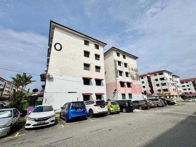 BOOKING 1k GROUND FLOOR Flat Baiduri Bandar Tasik Kesuma Semenyih