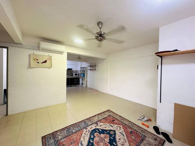 BOOKING 1k Level 1 Alpinia Apartment Taman DAlpinia Puchong 2 CARPARK