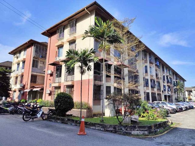 BOOKING 1K Rampai court apartment wangsa maju ade lift FULL LOAN