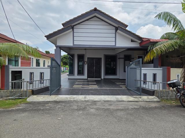 BOOKING 1K Taman Bukit Larang Indah Semi D