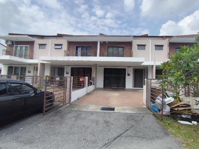 Booking 1K Termurah 2 Sty House Taman Saujana KLIaSepang near KLIa