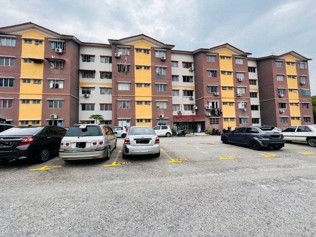 BOOKING 1KFULL LOANIris Apartment Saujana Utama Sg Buloh