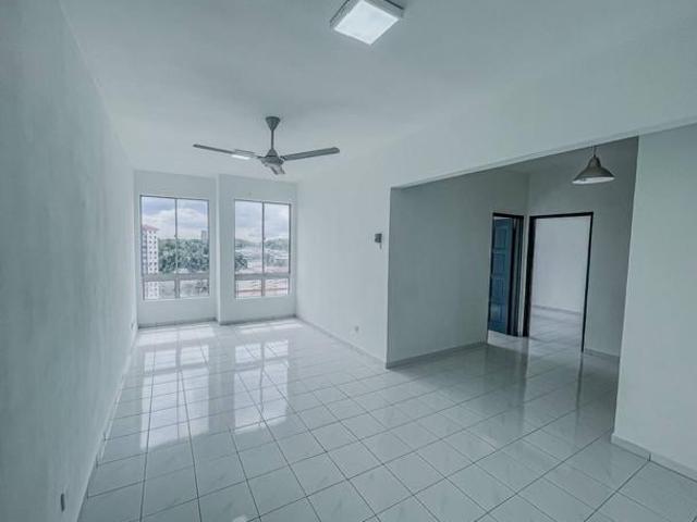 BOOKING 1KOPEN VIEW 2 PARKING Vista Impiana Apt Taman Bukit Serdang