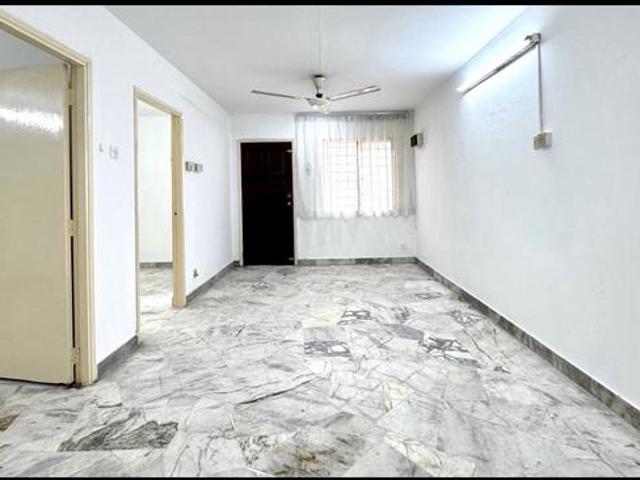BOOKING 1KSTRATA READY TINGKAT 2 Flat Seksyen 4 Wangsa Maju