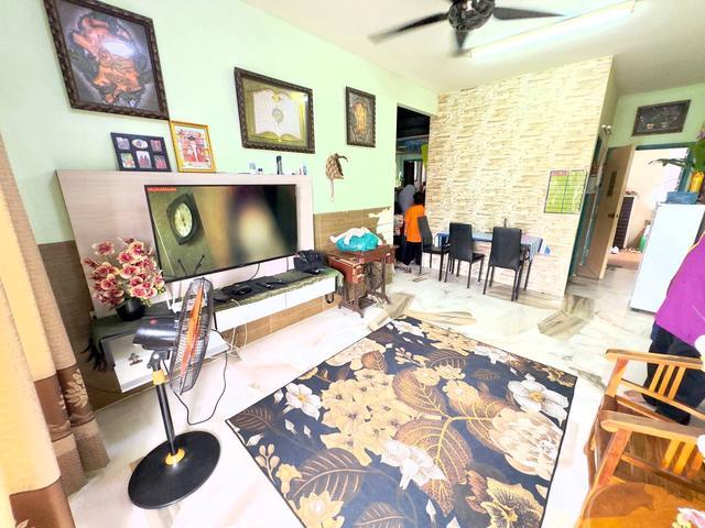 BOOKING 1KTINGKAT 3 CORNER Rosana Villa Apt Putra Perdana Puchong