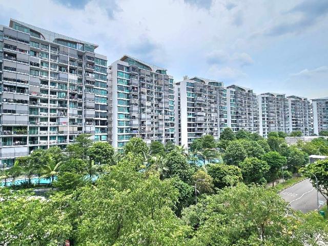 Boathouse Residences Condominium For Sale, $810,000, 1 Bed 1 Bath 624 sqft $1,298.00 psf