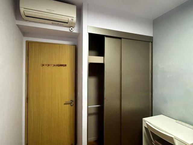 Boathouse Residences D19, Condominium