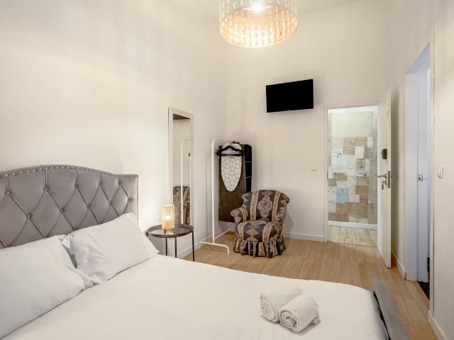 BOAVISTA 130 STUDIOS III by Homing