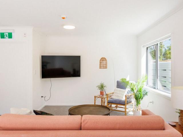 Boarding House 83c 83a 83b Rooms Private room + Ensuite!