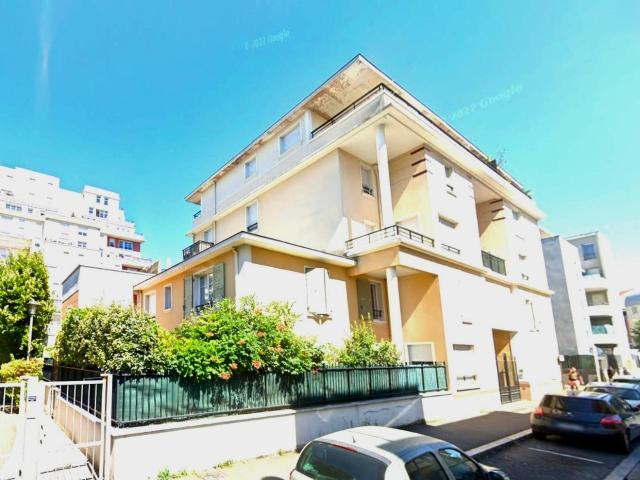 BOBIGNY Exclusivité 4 pièces Parking Balcon