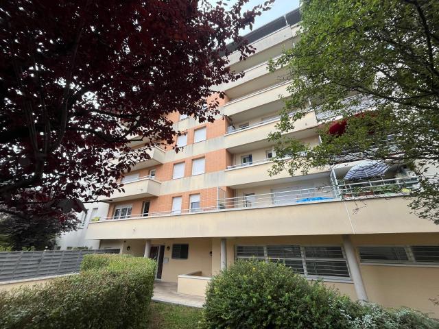 BOBIGNY LA FERME APPARTEMENT 3 PIÈCES
