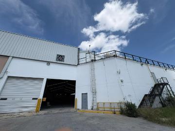 Bodega Comercial en Renta en Carretera a Laredo en Ci?nega de Flores N.L