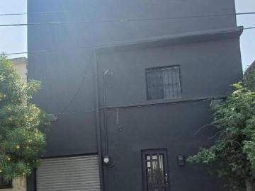 Bodega comercial en renta en Col. Trevi?o en Monterrey