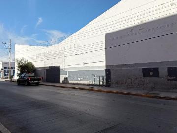 Bodega comercial en renta en el mercado de abastos