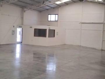 Bodega Comercial en Renta en Saltillo Oriente – Excelente para Distribución y Operación