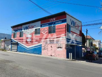 Bodega Comercial en Renta