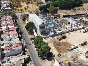 Bodega Comercial en venta en Fraccionamiento Real de Valdepe?as