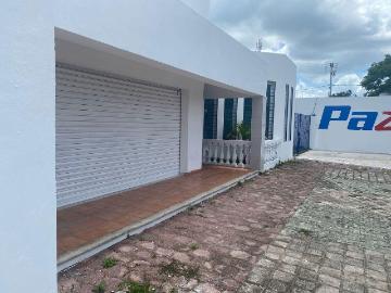 BODEGA COMERCIAL 600M2 SOBRE CARRETERA MERIDA UMAN, ENERGIA BIFASICA, SHOWROOM