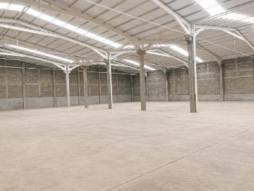 Bodega de 2,120 m2 por Av. Colosio en Santa Catarina