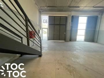 Bodega en Colina