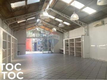 Bodega en Recoleta
