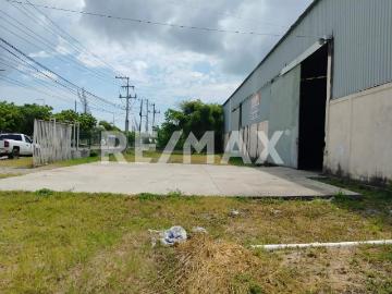 Bodega en Renta