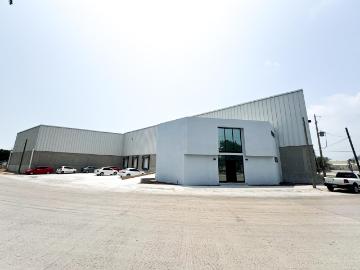Bodega en Renta, Col. Pequeña y Mediana Industria Altamira