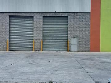 BODEGA EN RENTA, CERCA DE PLAZA PATIO SALTILLO