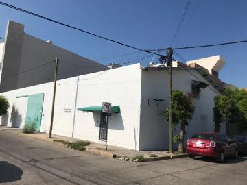 Bodega en renta Culiacan 450 m² Col Guadalupe céntrica