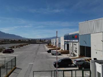Bodega en Renta Oscar Flores Tapia 640m