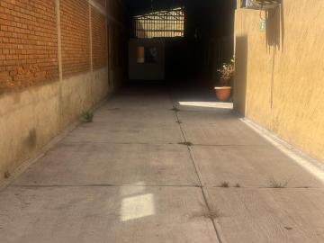 BODEGA EN RENTA SOBRE AVENIDA TECNOLOGICO EN METEPEC