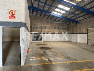 BODEGA EN RENTA ZONA INDUSTRIAL Y COMERCIAL