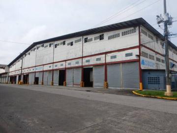 Bodega en Venta en la Zona Libre de Colón