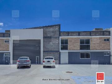 Bodega Industrial en Los Tepetates
