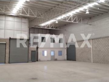 Bodega Industrial en Renta