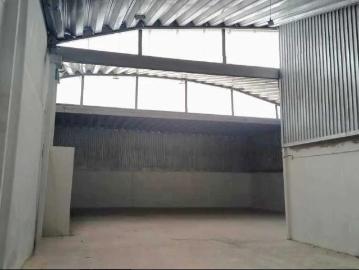 Bodega Industrial en Santa Tere