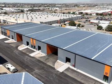BODEGA NUEVA EN VENTA 834 M2, EN PARQUE INDUSTRIAL ZARAGOZA