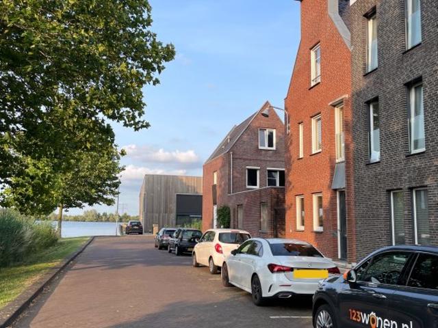 Bodenmeer, Woerden