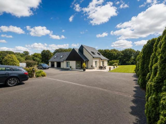 BODILIS 29400 A VENDRE MAISON F5 132 M² 4316 M² DE TERRAIN