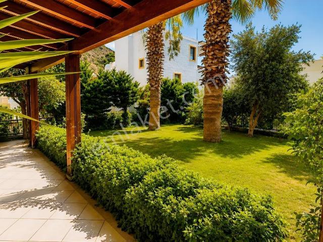 Bodrum Akyarlar 1+1 Bahçe Katı Kiralık Eşyalı Daire