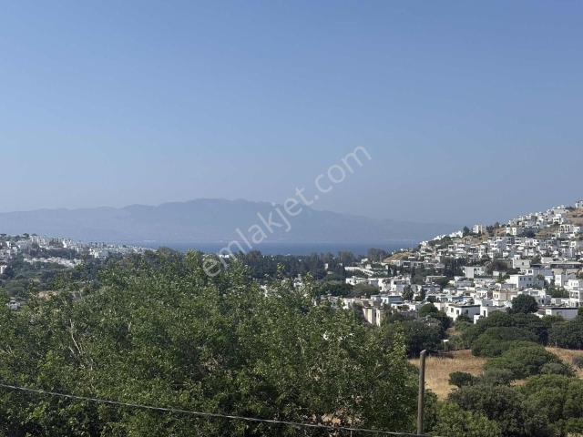 Bodrum Akyarlar Satılık 2+1 72 M2 Daire Manzaralı