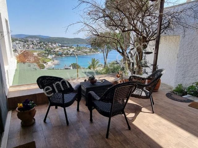 Bodrum Bıtez Aktur Sıtesınde Denız Manzaralı Satılık 3+1 Yazlık