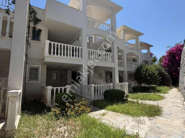 Bodrum Boğaziçi Bahçe Katı 2+1 Manzaralı Satılık Daire En Uygun