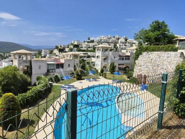 Bodrum Boğaziçi'nde Yazlık Kiralık 2+1 Bahçe Katı Daire
