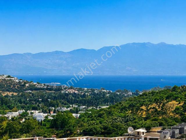 Bodrum,gümüşlük'te,satılık,2+1,kapalı Balkon,2 Banyo/wc,daire