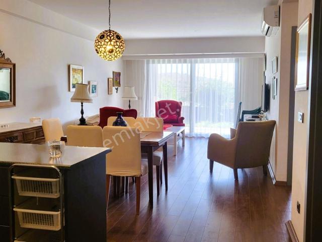 Bodrum Eskiçeşme'de Manzaralı Rezidans Sitede 2+1 Bahçe Katı Satılık Daire